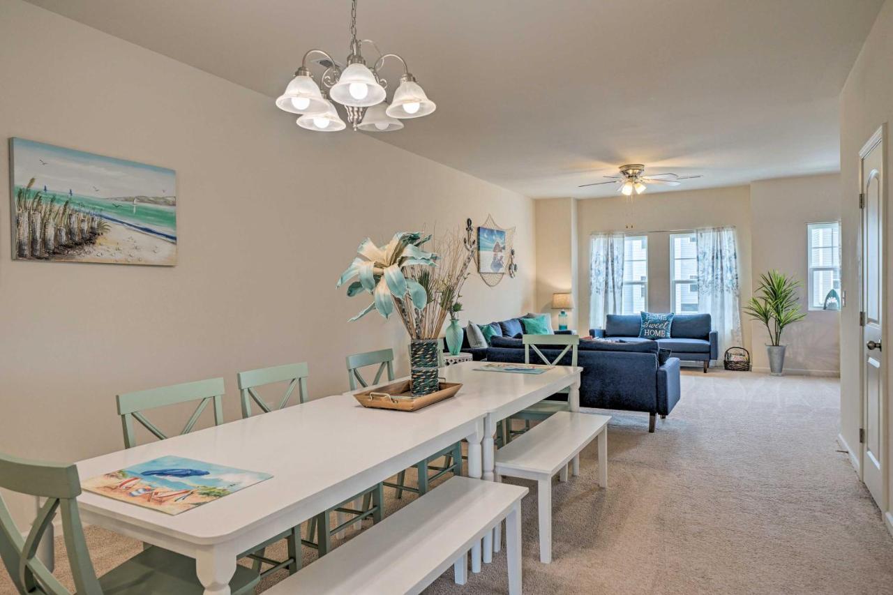 Modern Coastal Condo With Patio 1 Mi To Beaches! Кароліна-Біч Екстер'єр фото